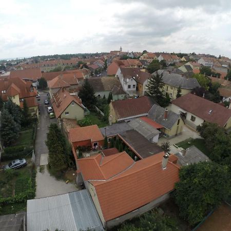 Abszolut Vendeghaz Keszthely Exterior photo